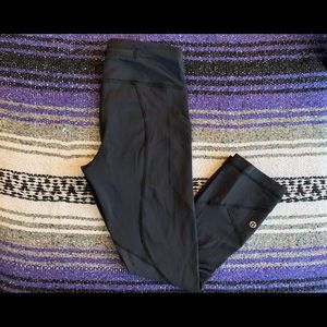 Lululemon Cropped Tight